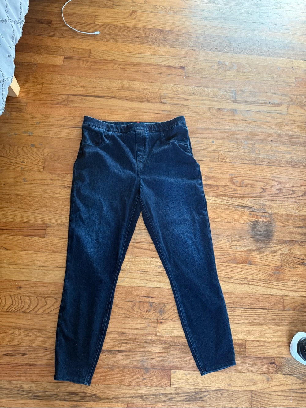 Spanxs Women’s Dark Blue Stretch Jeans